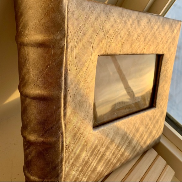 Photo Album - Picture 3 of 6